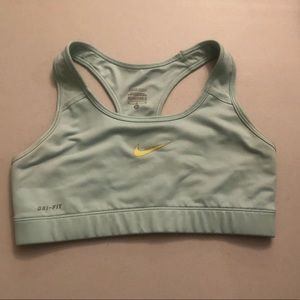 Nike Sports Bra Size M